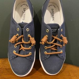 Sperry Memory Foam Top Slider Women's Size 7 (New w/ Tags)